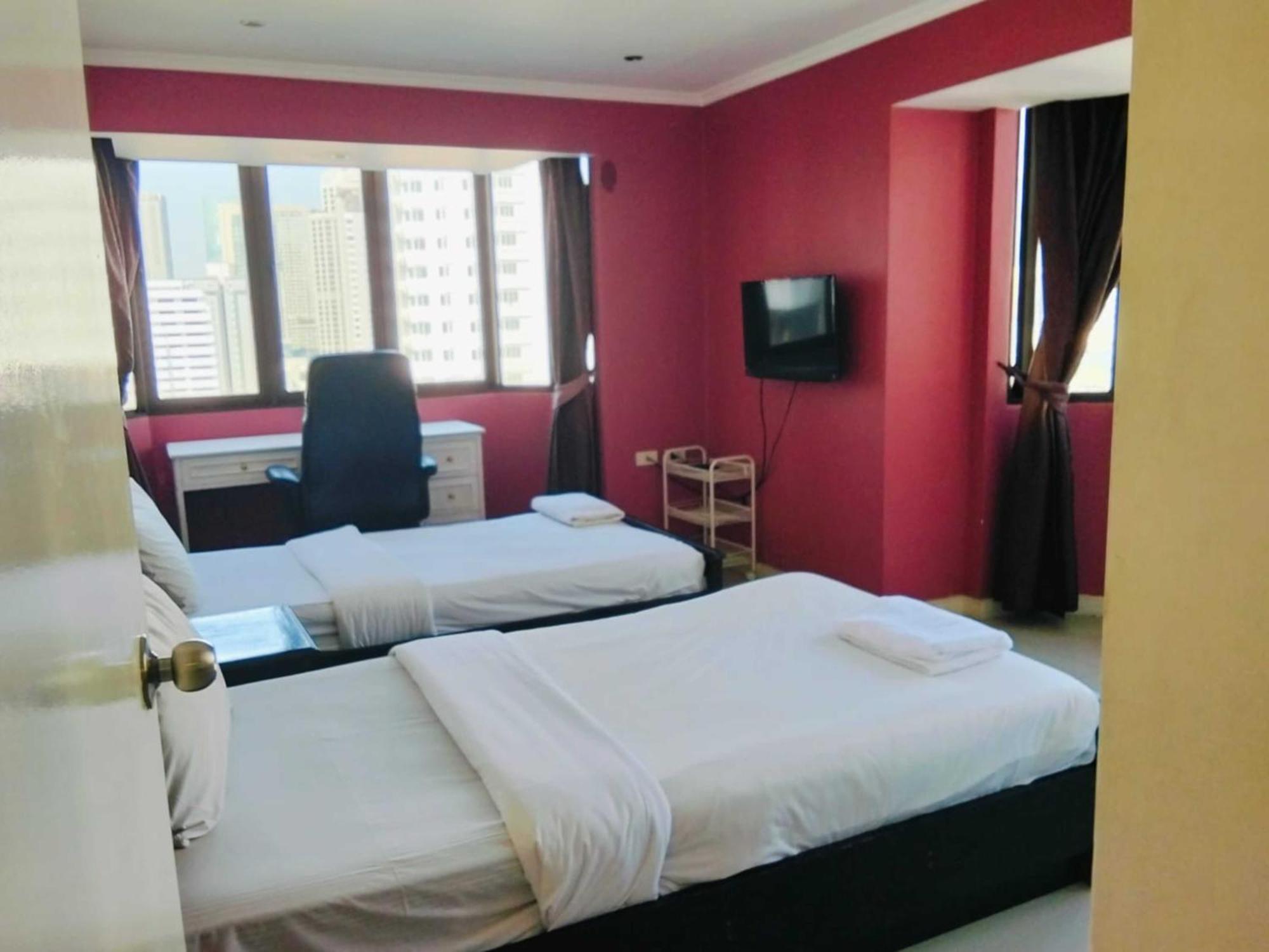 Spacious 1,2 & 3 Bedroom Serviced Omni - Nana Bts * Bangkok