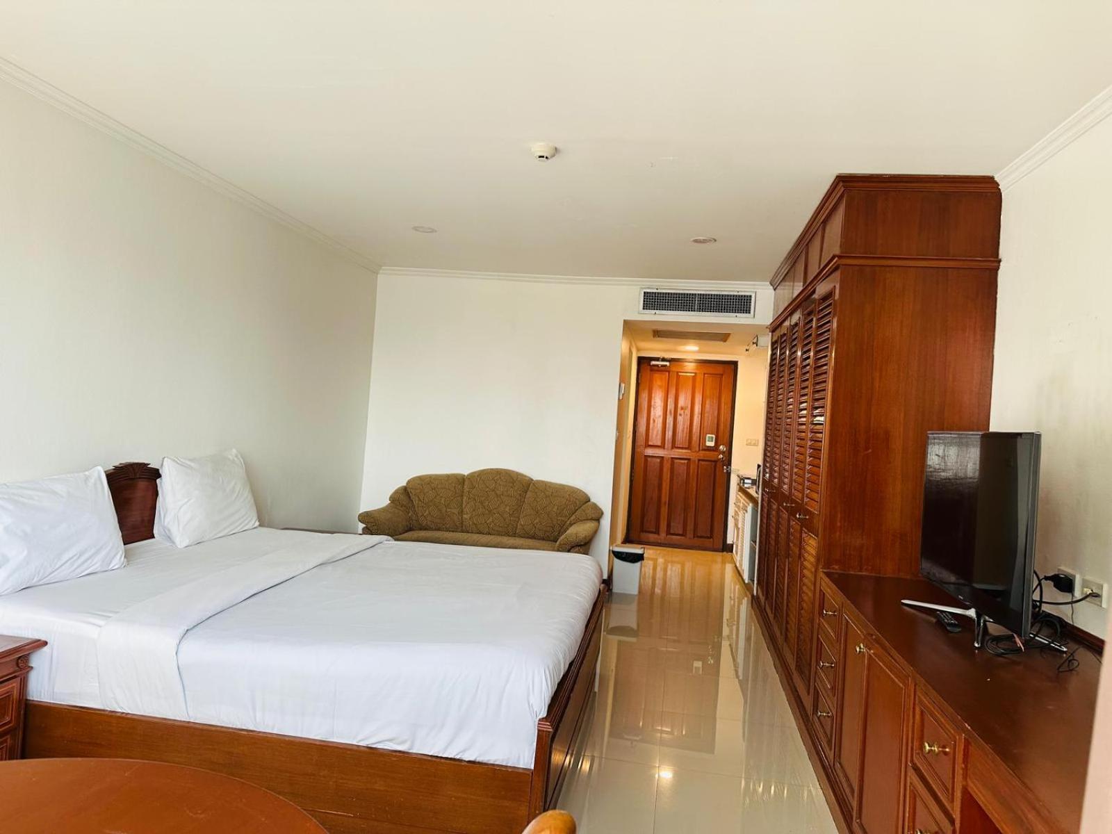 Spacious 1,2 & 3 Bedroom Serviced Omni - Nana Bts *